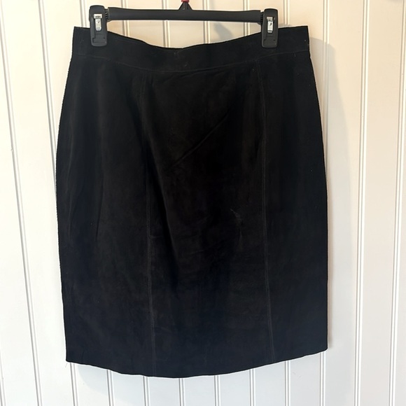 Jennifer Moore Dresses & Skirts - Vintage NWT Suede Skirt by Jennifer Moore